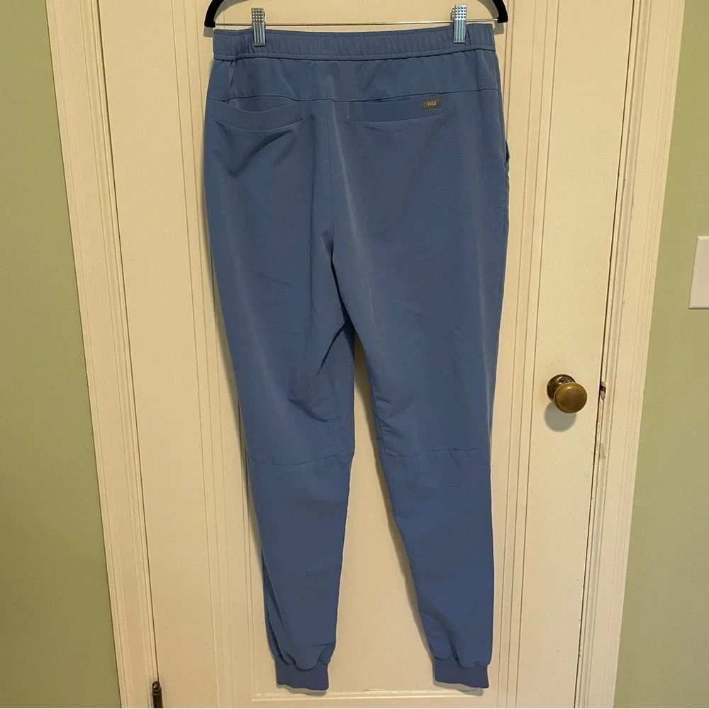NWOT Figs Men's Tansen‎ Joggers Scrub Pants Size Medium Tall Cecil Blue